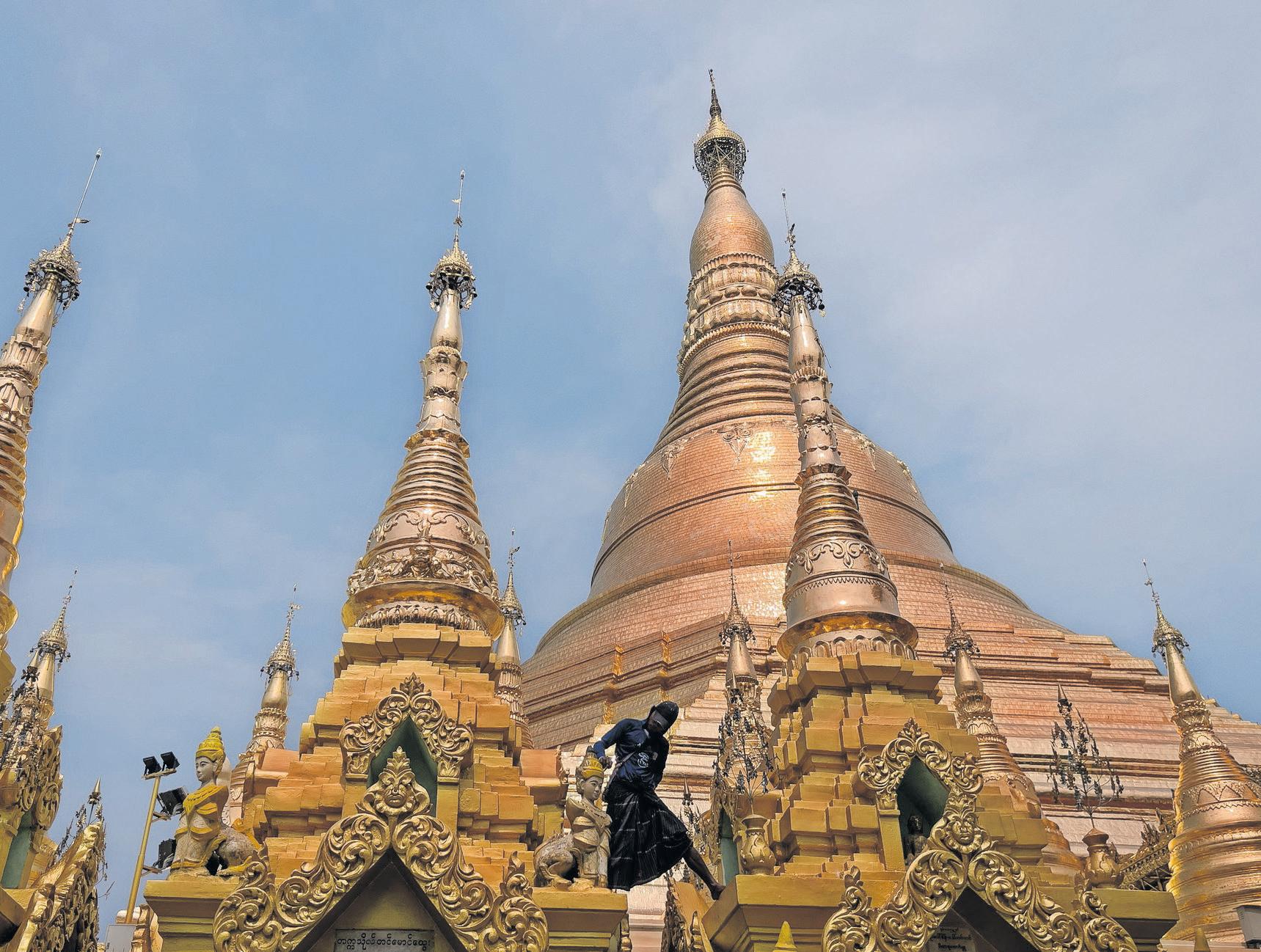 Gender gap in finance, business may take a century to narrow