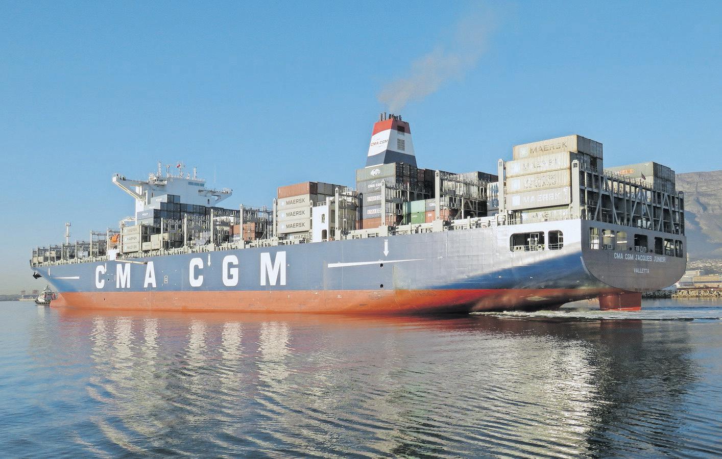 Ship Photographer passes on – and a plea for unique collections