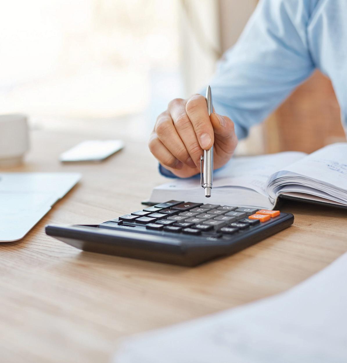 From side hustle to full-time business: 5 practical tips for small business owners taking the leap