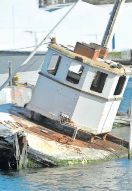 Remove wrecked, abandoned vessels or face music