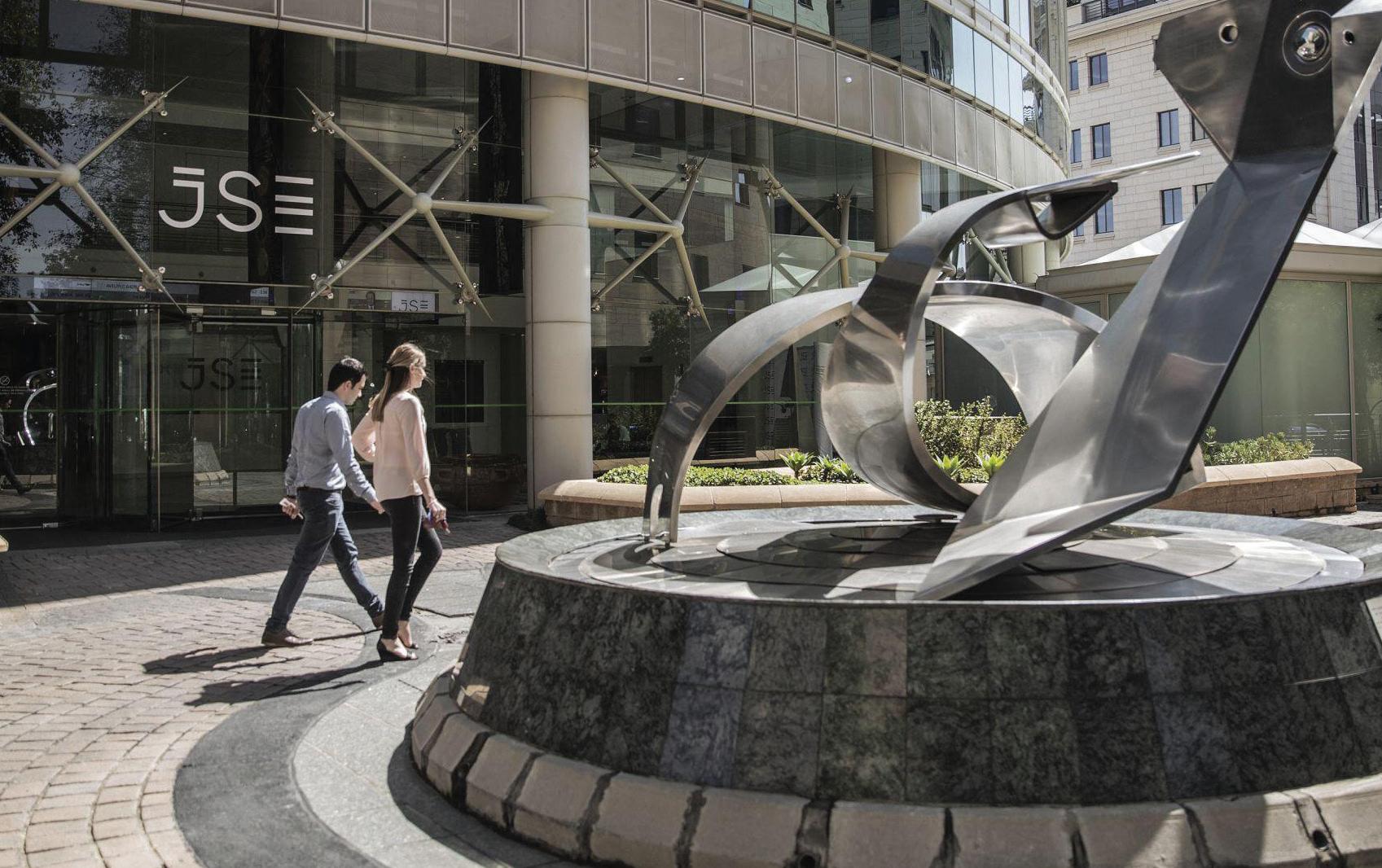 Investor sentiment brightens for SA platinum miners