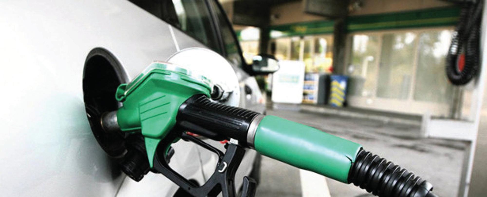 Petrol prices in South Africa set to rise despite lower international oil costs