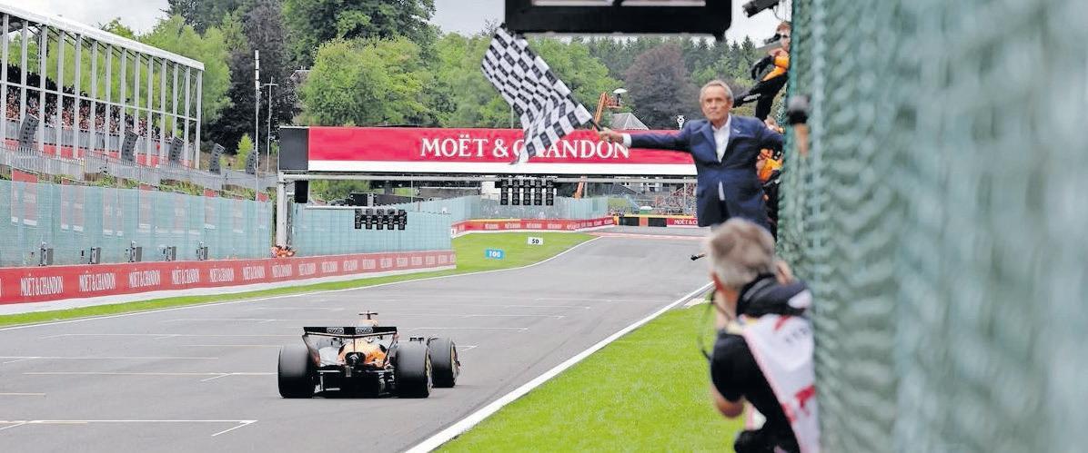 Piastri extends championship lead with Spa treatment