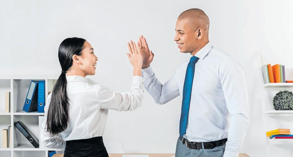 Peer relationships key to workplace leadership success