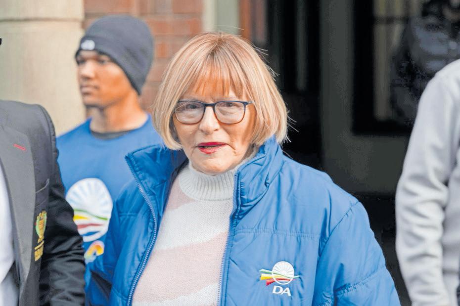 DA’s circus of double standards and political deadwood