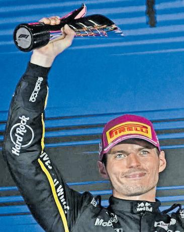 Will Piastri pop as Verstappen looms ever larger?