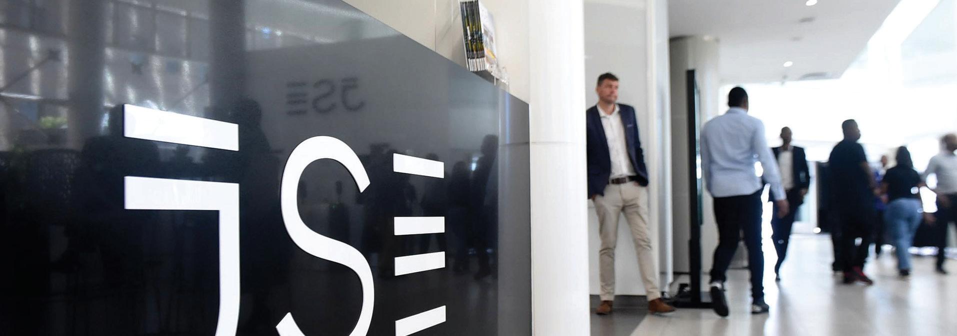 US-China trade war threats: JSE and the Rand under pressure