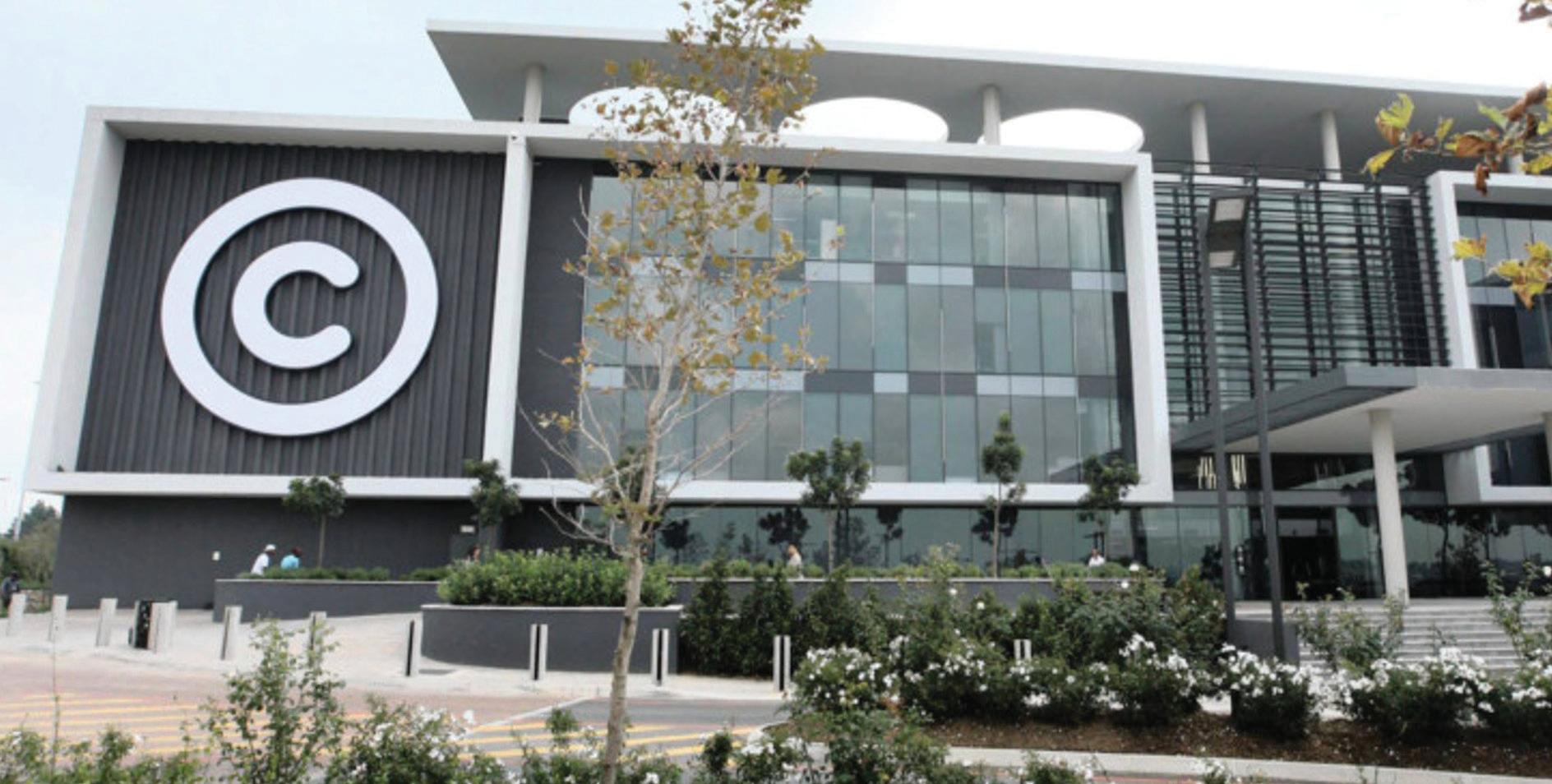 Cell C aims for R7.7 billion JSE listing to enhance growth and transparency