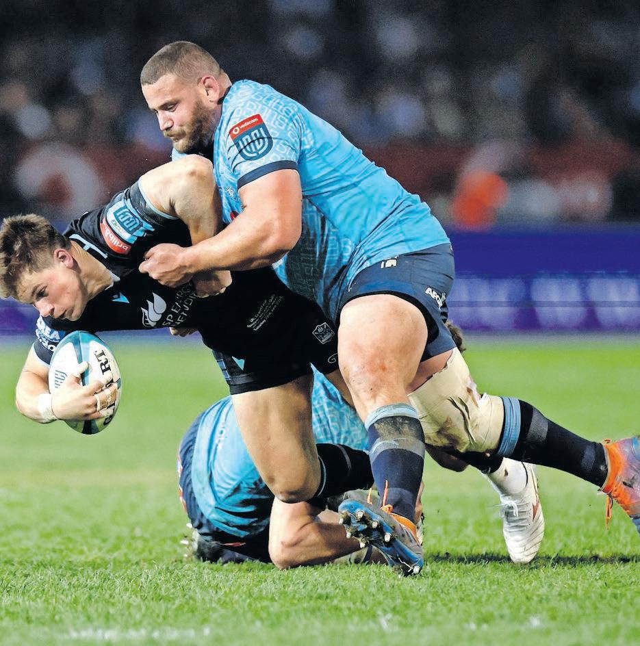 Louw anticipates scrum showdown with Sharks' Springbok front row