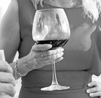 The hidden struggles of women battling alcohol dependency
