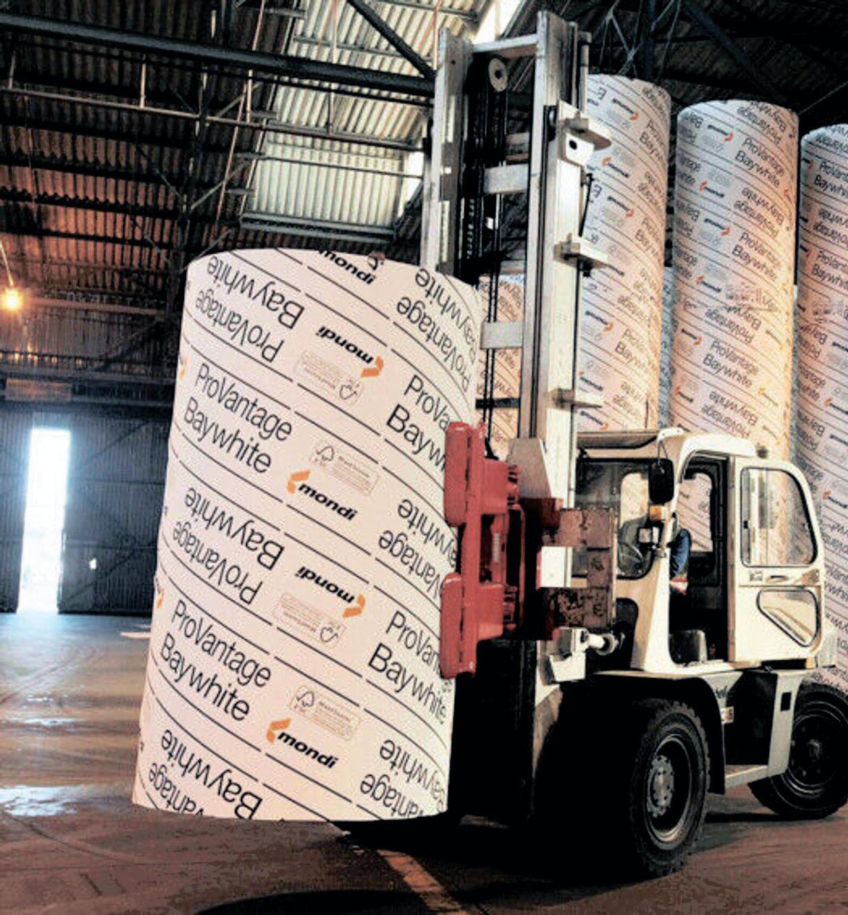 Mondi’s share price plummets amid challenging market conditions