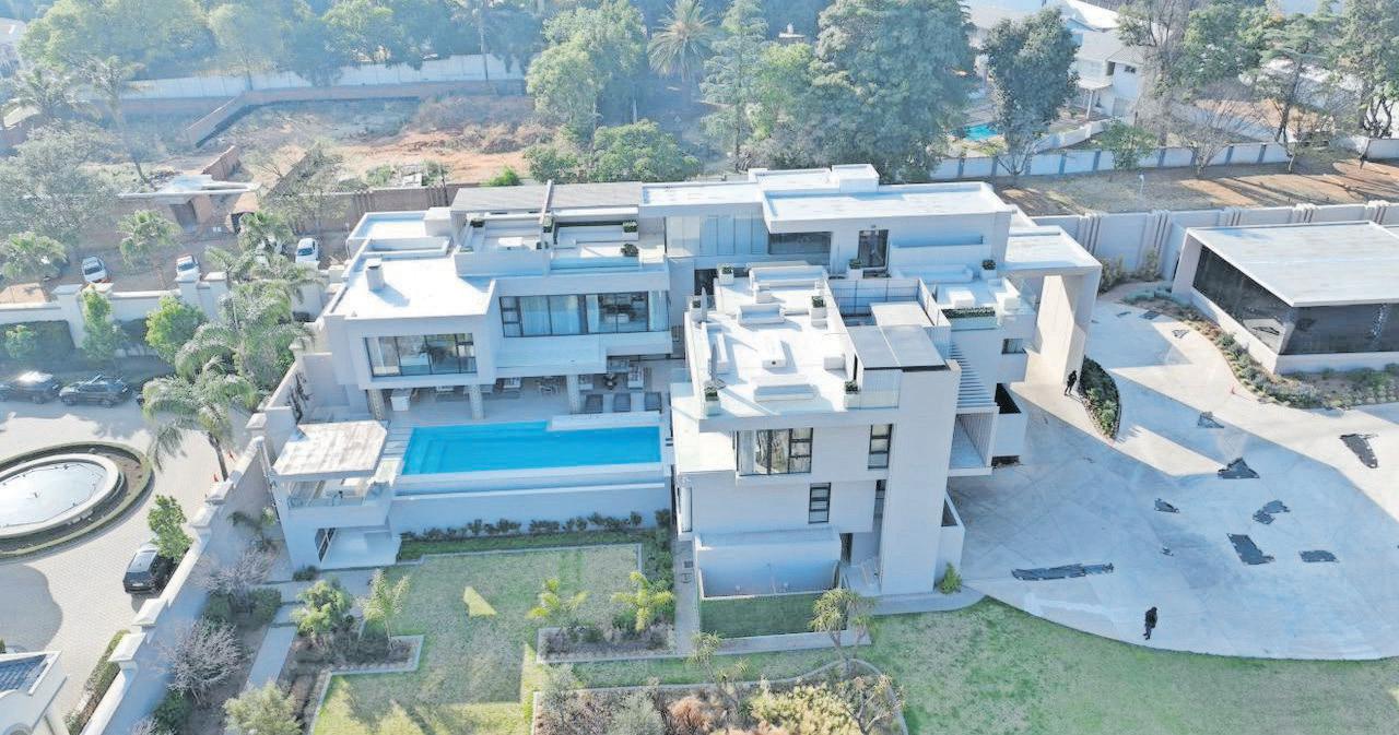 SIU conducts raid on Maumela's luxury residential property in Sandton