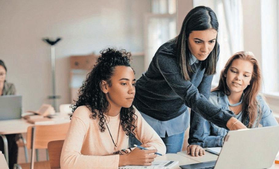 How young South Africans can overcome financial challenges to save