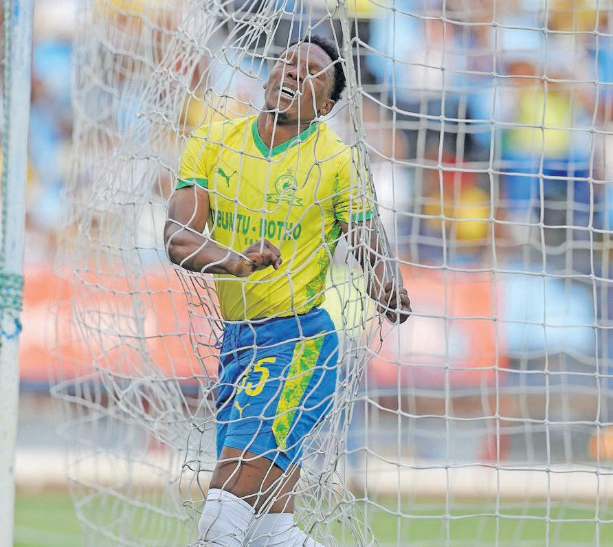 Sundowns blink out Remo Stars in dominant display