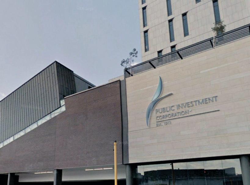 Parliament sets sights on probing allegations of "mega-looting" at PIC