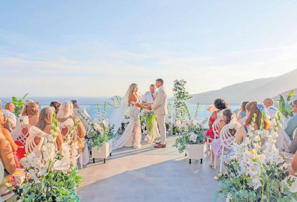 BLENDING ROMANCE AND CONVENIENCE - THE RISE OF ALL-IN-ONE WEDDING CELEBRATIONS