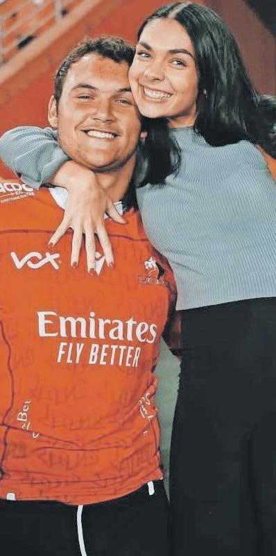Rugby star Ruan Venter pops the question to Anchen Du Plessis