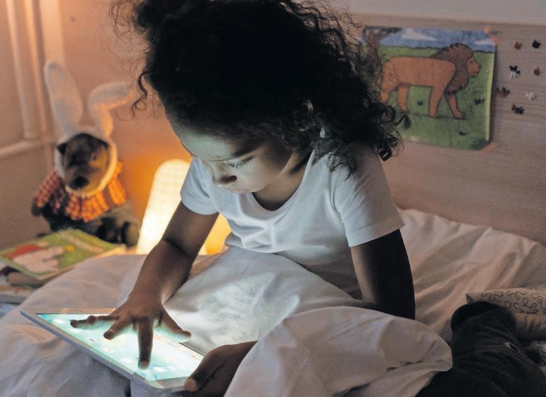 HOW TO PROTECT YOUR CHILDREN ONLINE: TOP PARENTAL CONTROL TOOLS