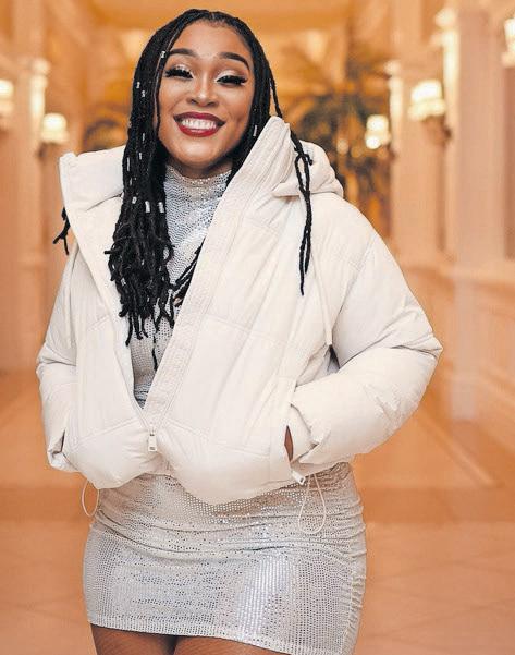 ULady Zamar ucikwa ngabawaka abahleli bemicimbi ngaye