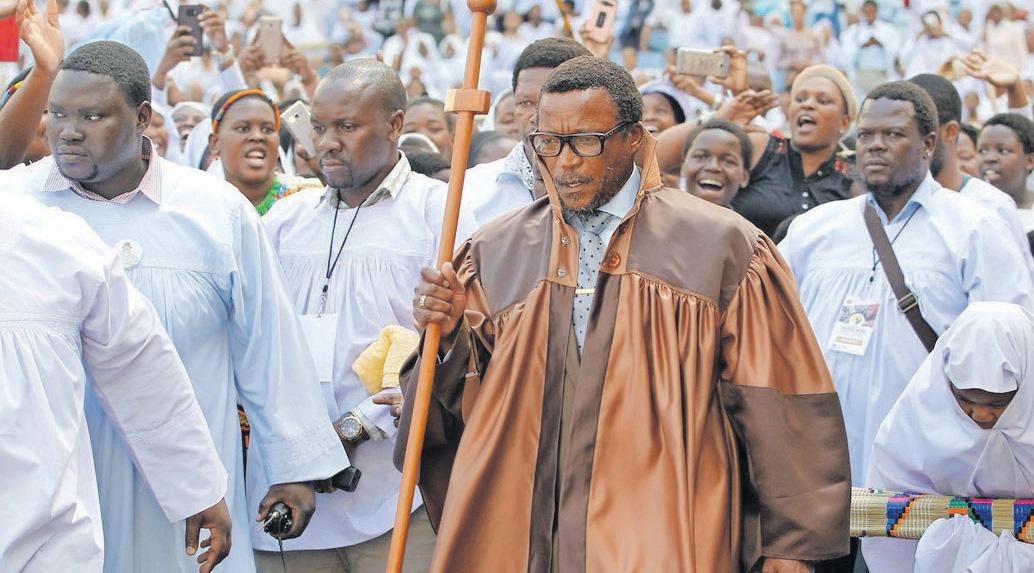 Abombhaqanga bayobika usizi Iwabo kuShembe
