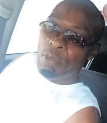 Indida ngonyamalale ngendlela engaqondakali esanda kudutshulwa