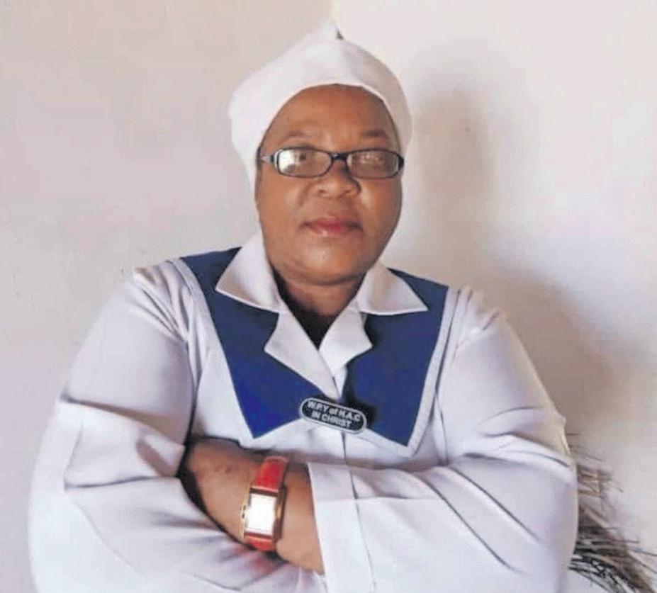 Owokholo ubalisa ngokushona kukazakwabo