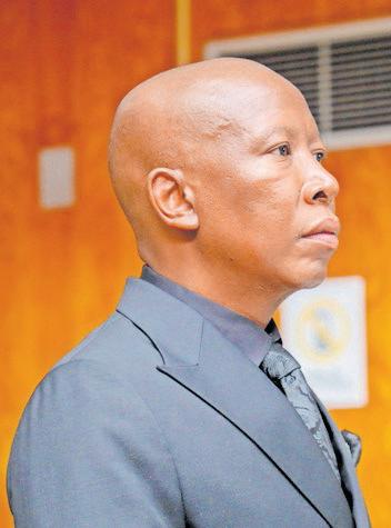 Uzochaza ngokuyamaniswa nokudliwa kwemali yebhange kwiqophamlando