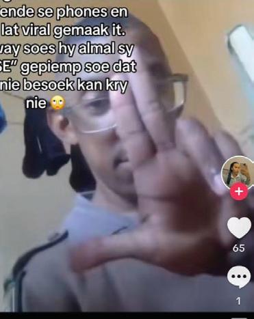 WARDEN WYS GANG SIGNS