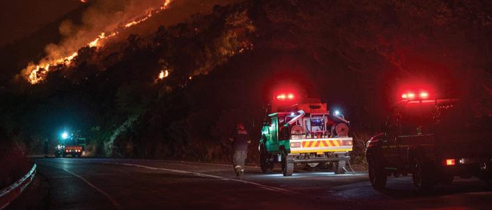 'Mountain fire is still raging'
