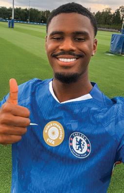 CHELSEA SIGN DUTCH ACE HATO FROM AJAX