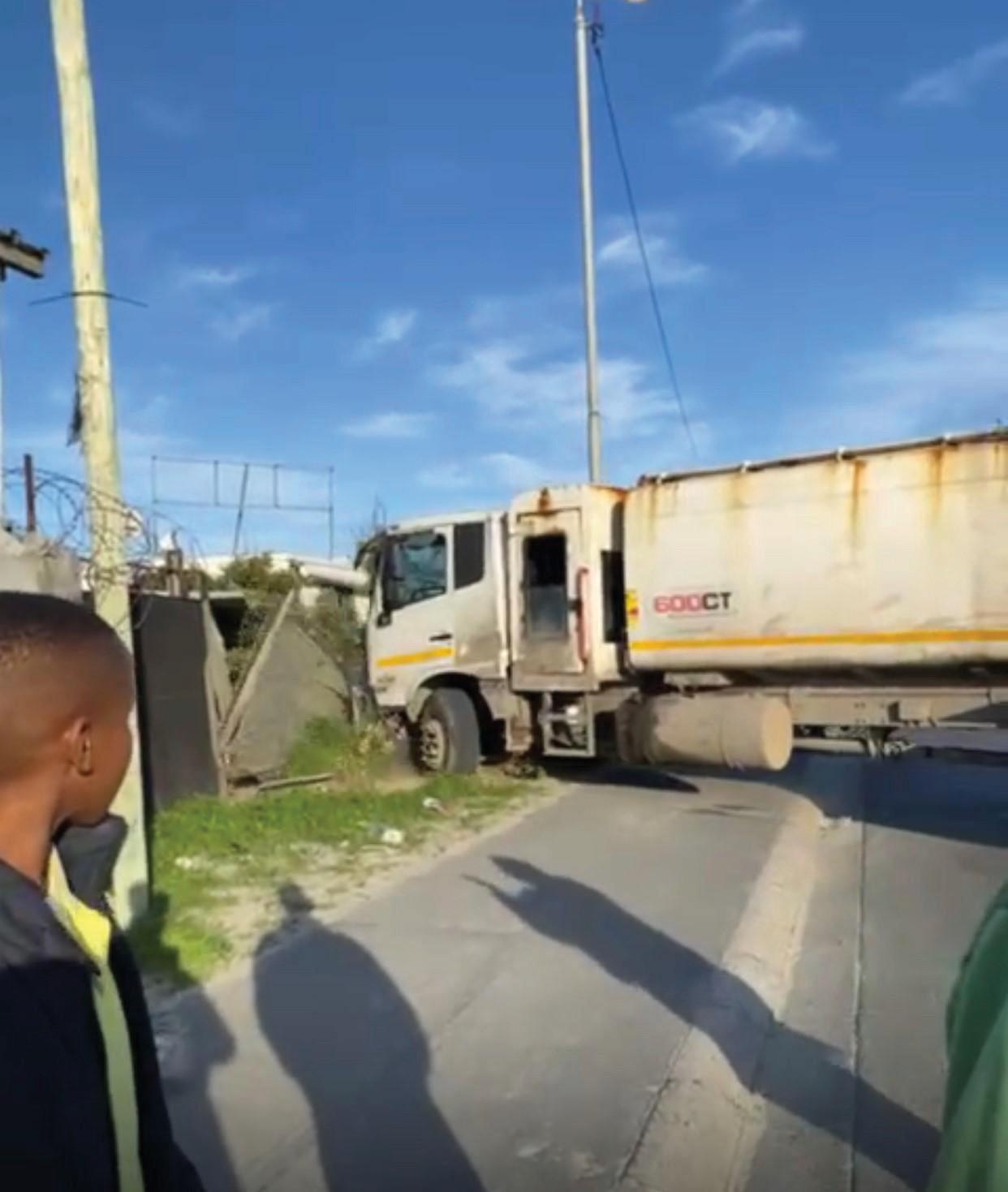 'DRUNK' OUt RAMS INTO CLINIC
