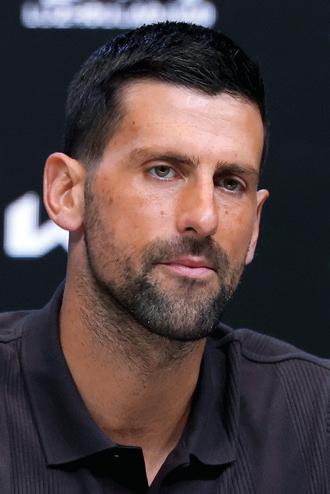 Djokovic kicks off Oz quest