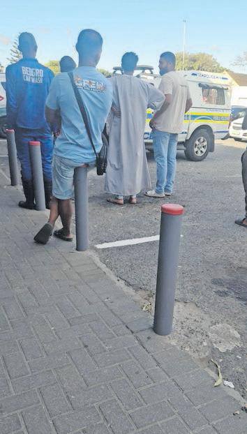 BAKERY 'HIT' FLOPS