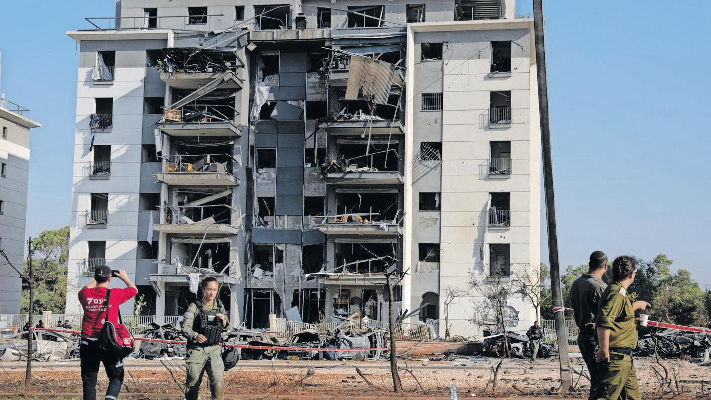 Iran rejects US talks amid Israel war