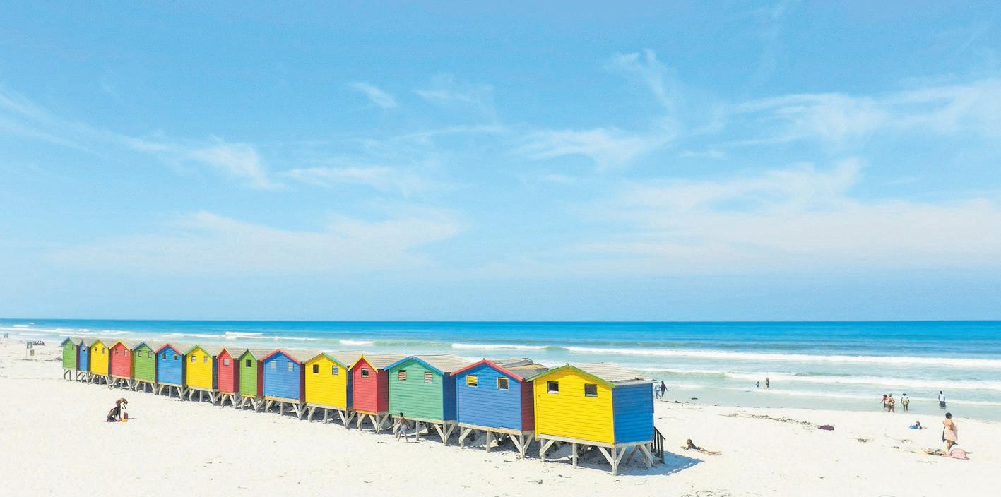 Explore Mzansi's top Blue Flag beaches for coastal bliss