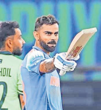 Gavaskar praises Kohli's new batting approach after RCB triumph at Wankhede