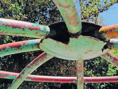 Mitchell Park playground in disrepair