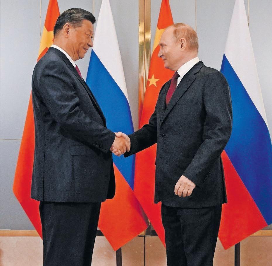 The West is breaking up, here is what Russia and China must do