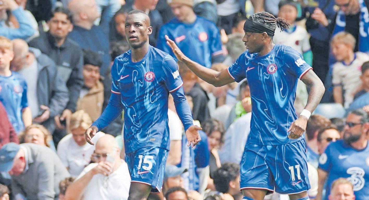 Maresca hails 'nasty' Chelsea, Ipswich relegated