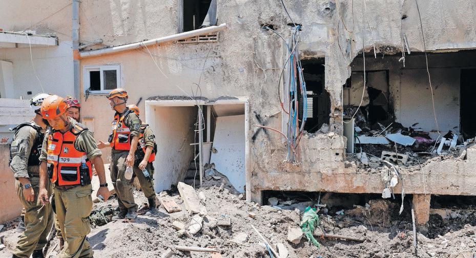 Israel causing 'total disaster
