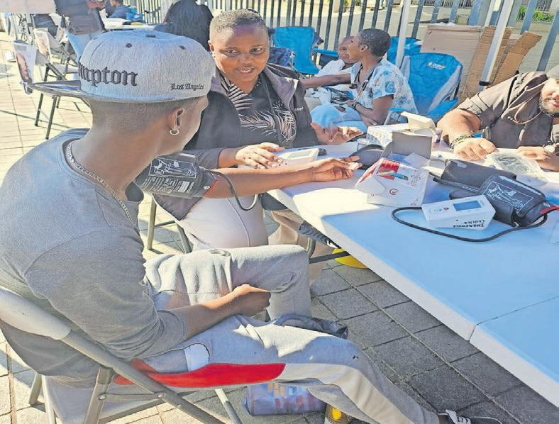 Unemployed doctors offer free healthcare