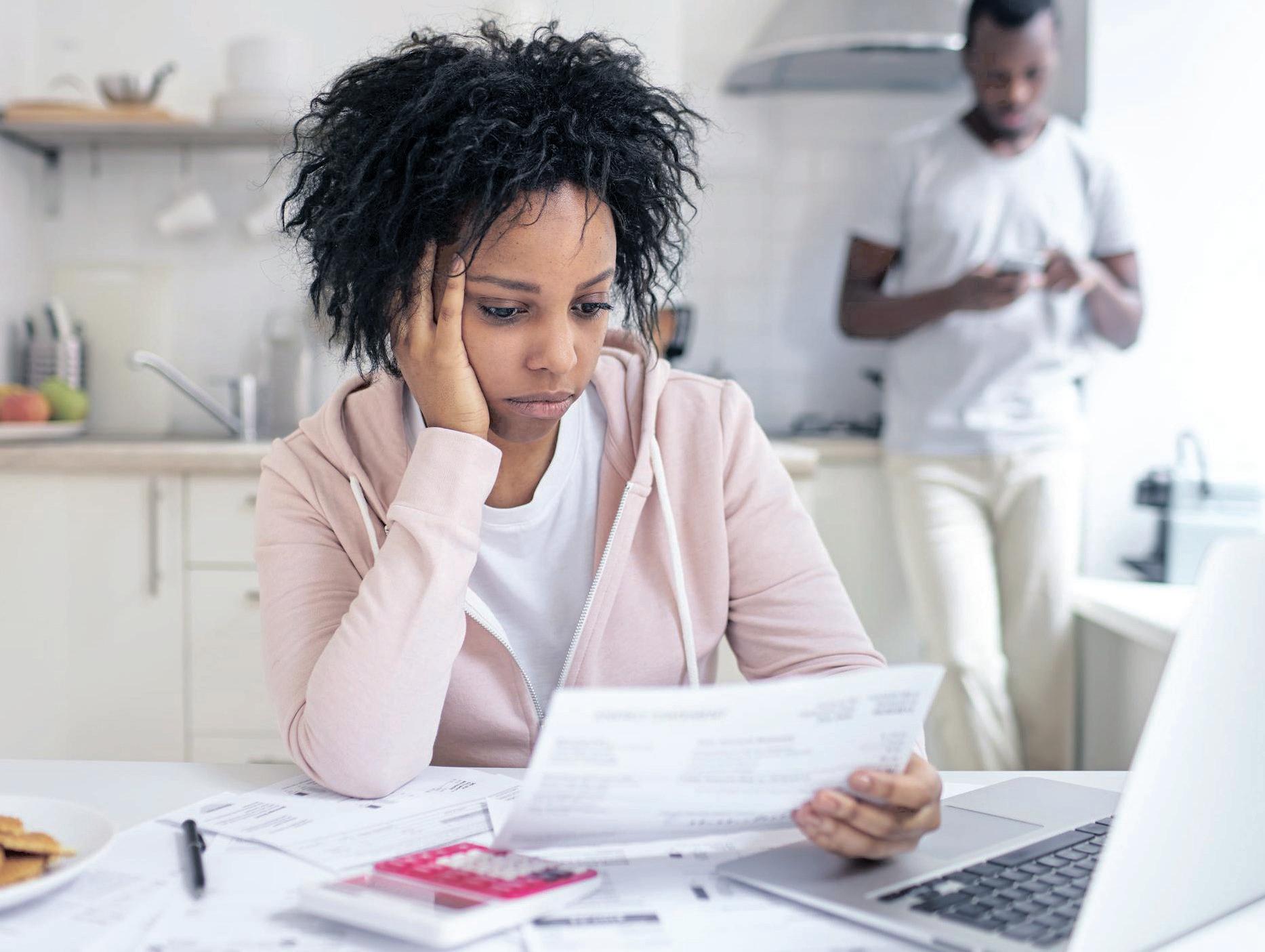 Interest rates ease, but food, energy costs keep pressure on consumers