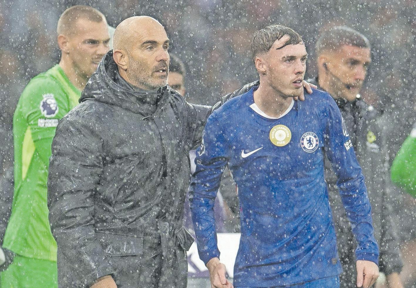 Chelsea interim boss McFarlane braces for Man City clash