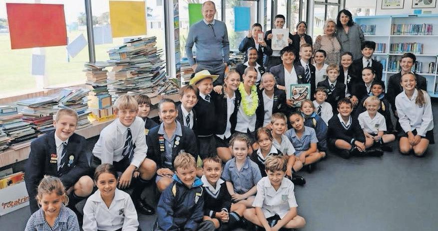 Kirstenhof Primary pupils donate 2 420 books