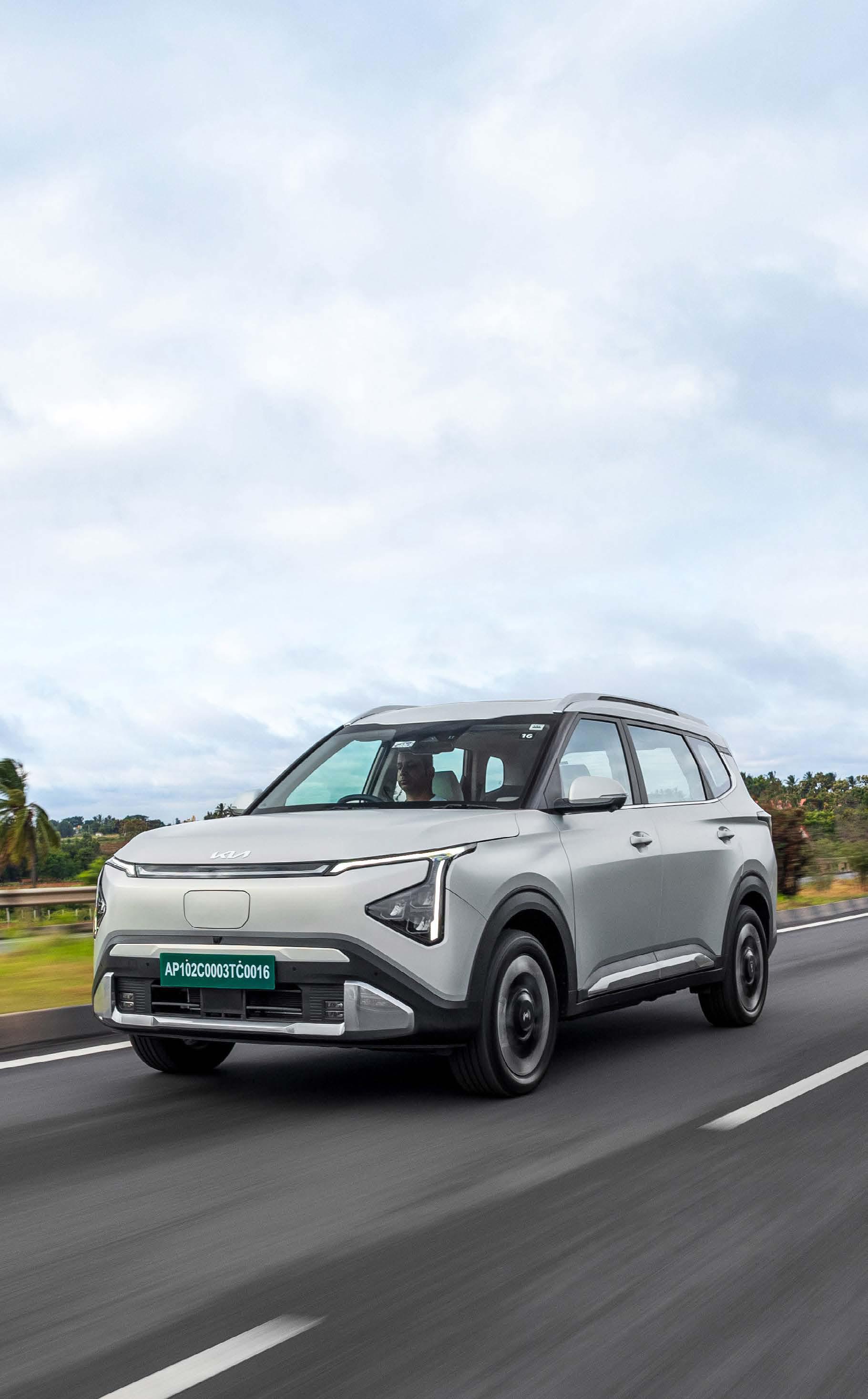 KIA CARENS CLAVIS EV