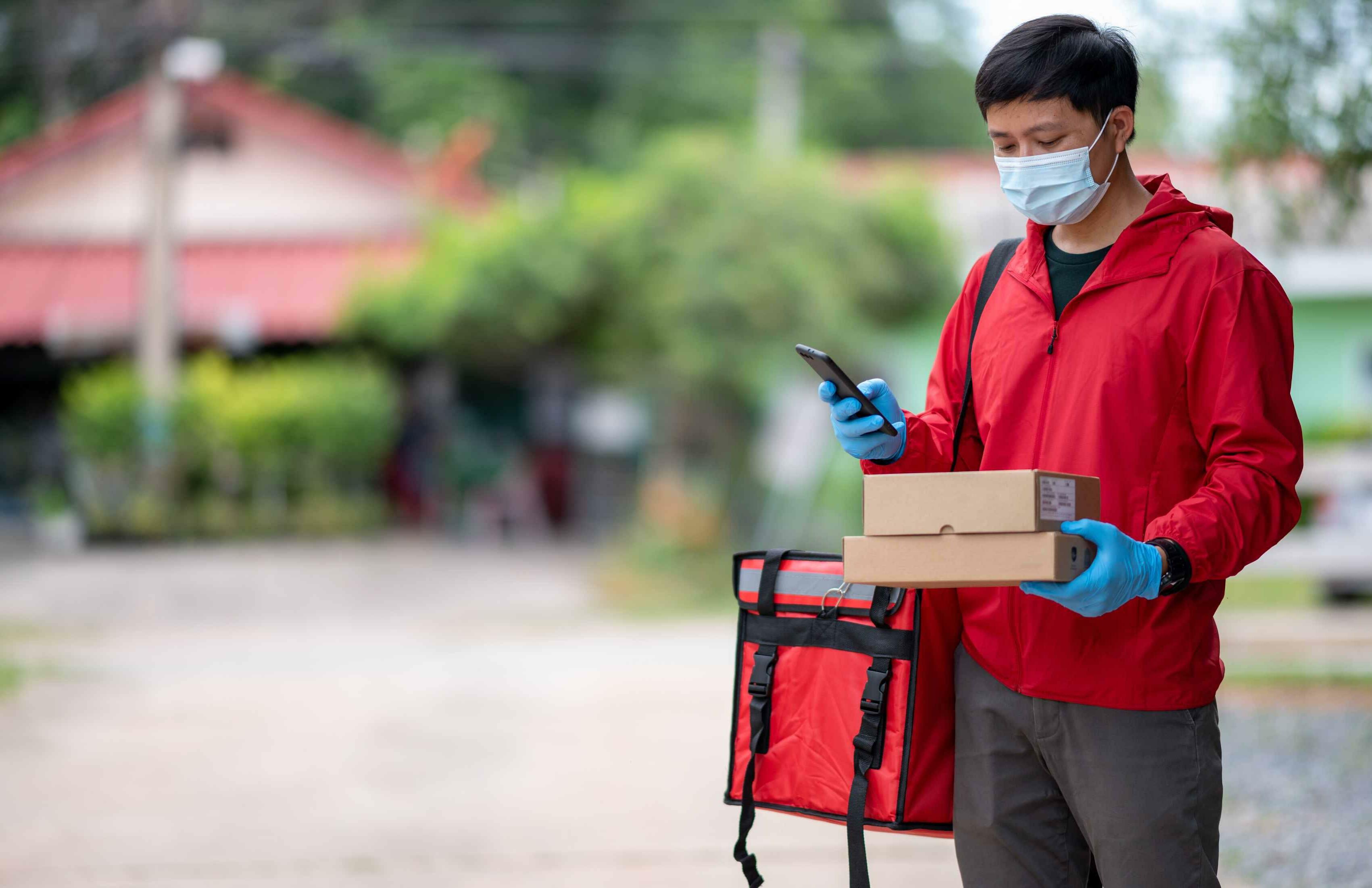 SWIPE.TAP. EAT. REPEAT.