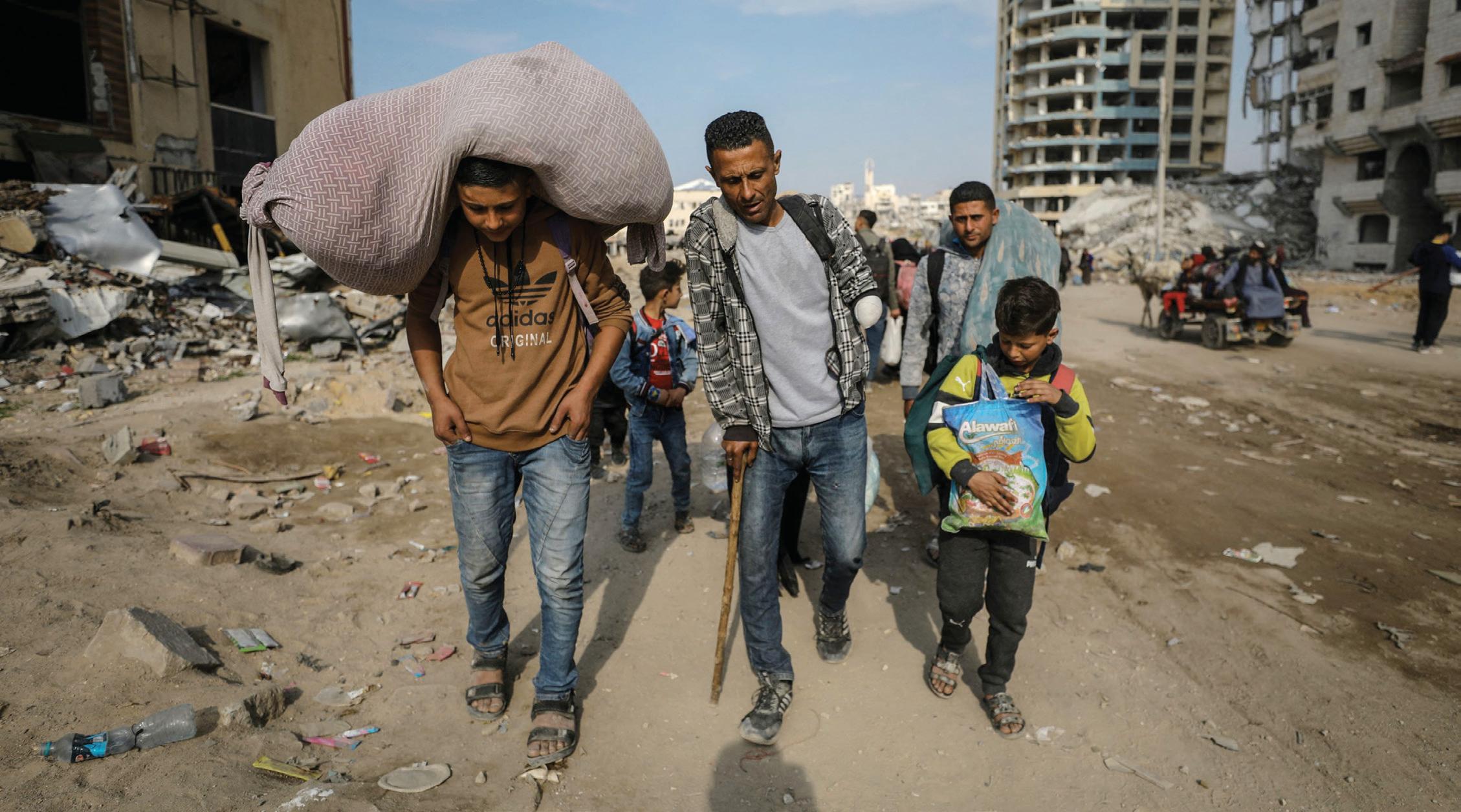 A Gaza family's journey home to the ruins