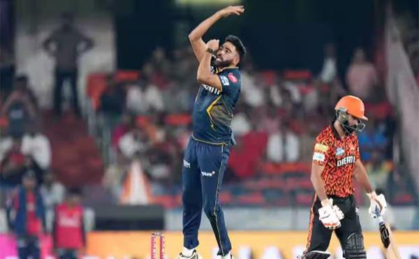 Siraj continues dream run for Gujarat Titans