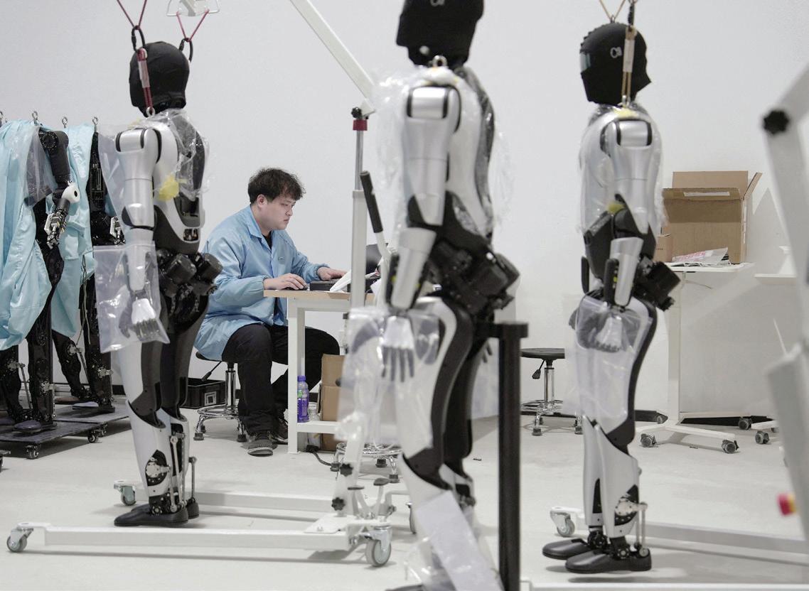 Windy weather: World’s first humanoid robot half marathon in China postponed