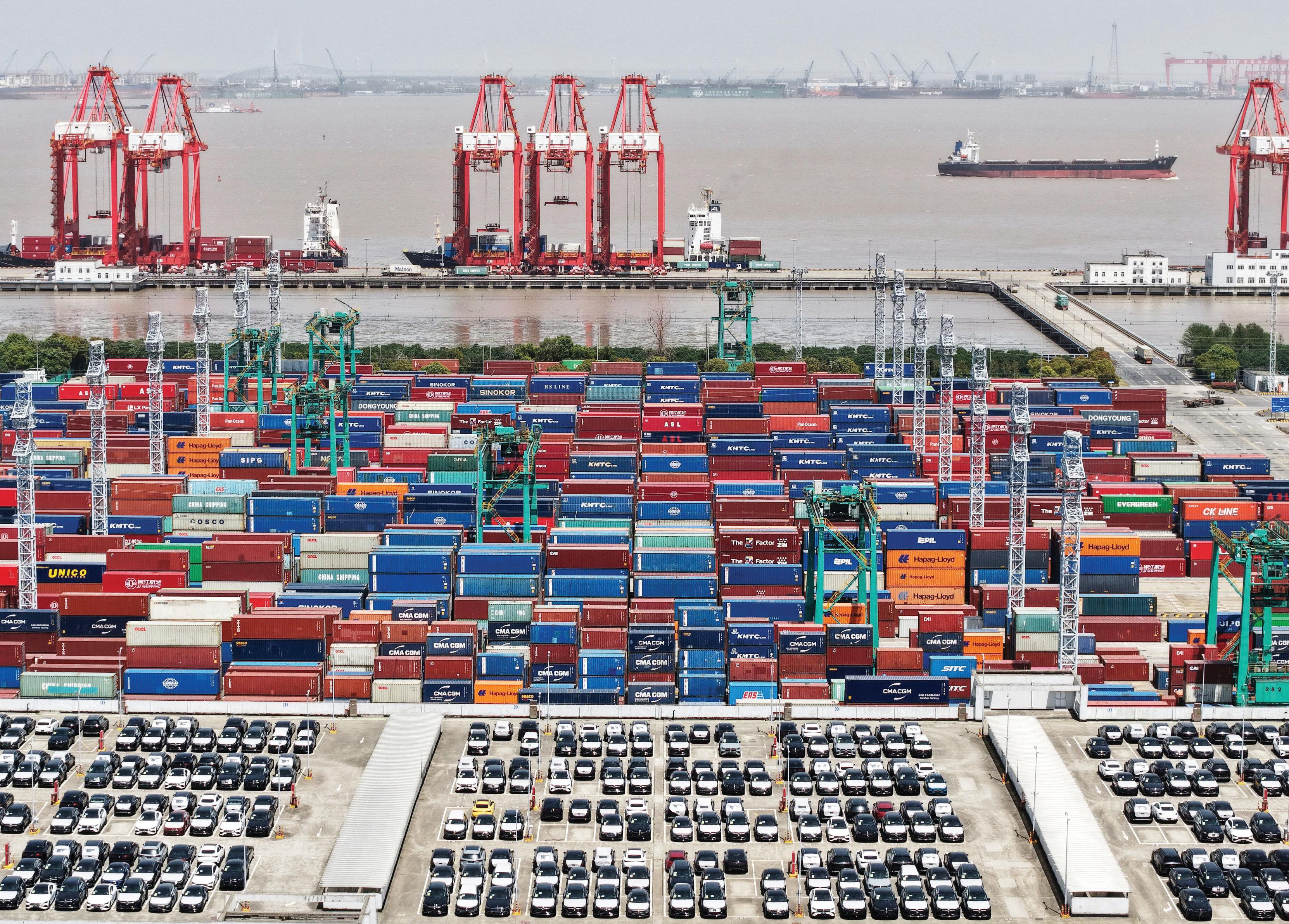 China's March exports jump in temporary boost